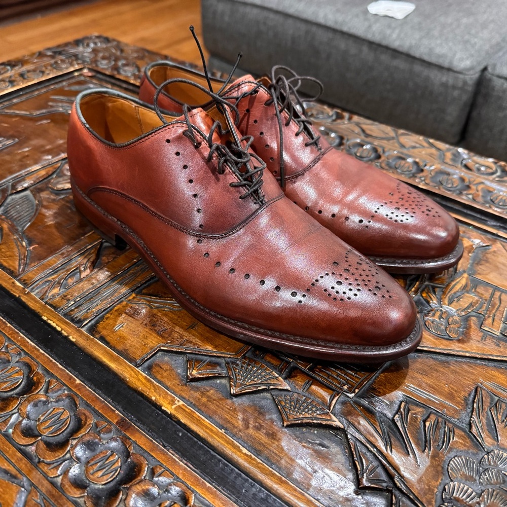 Allen Edmonds Weybridge Oxfords